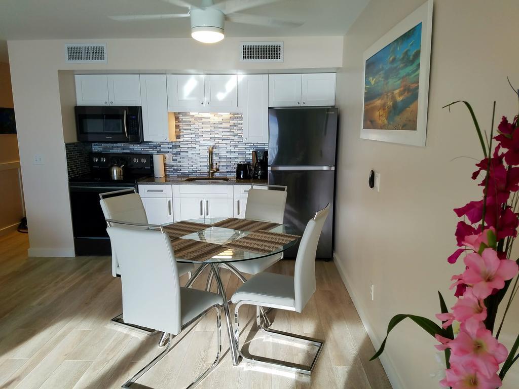 Gulf And Beach View Apartment 403 ลองโบทคีย์ ภายนอก รูปภาพ